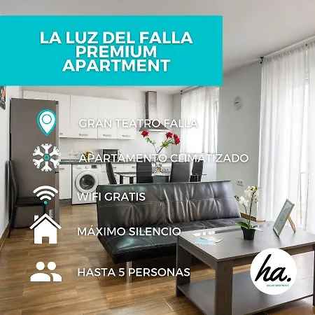 La Luz Del Falla Ha Cadiz